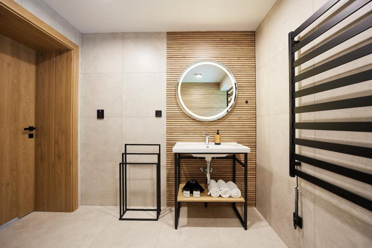 Everest Apartamenty Щирк Экстерьер фото