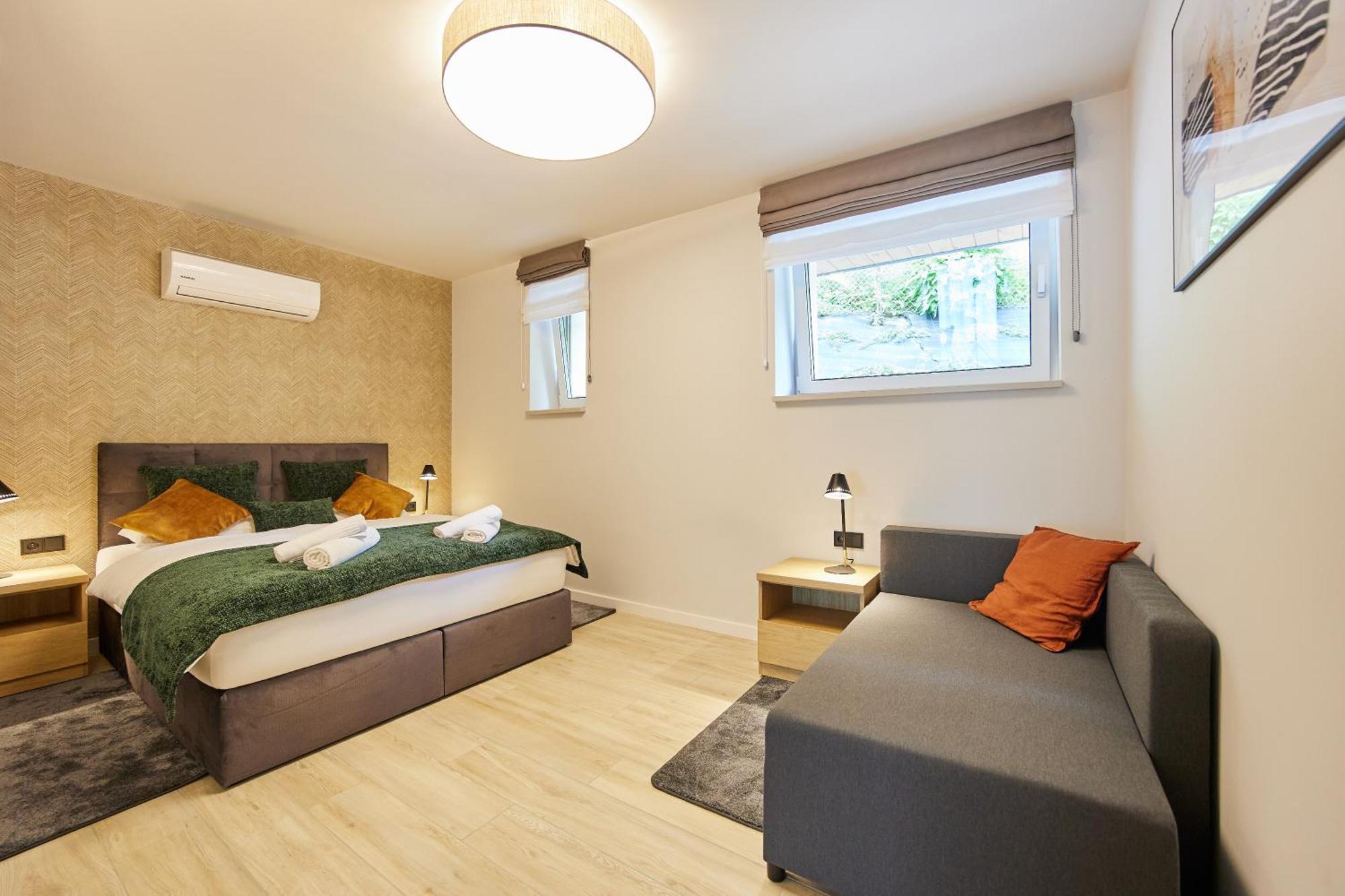 Everest Apartamenty Щирк Экстерьер фото