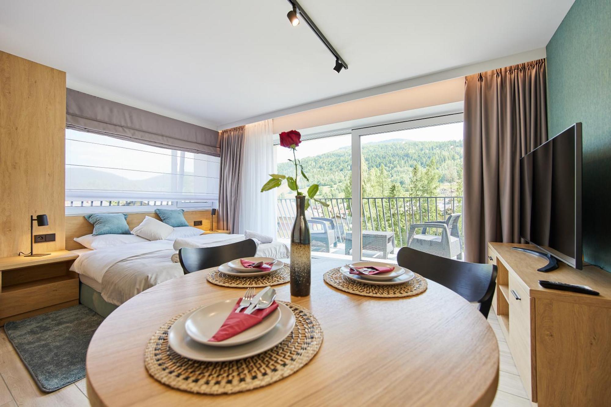 Everest Apartamenty Щирк Экстерьер фото