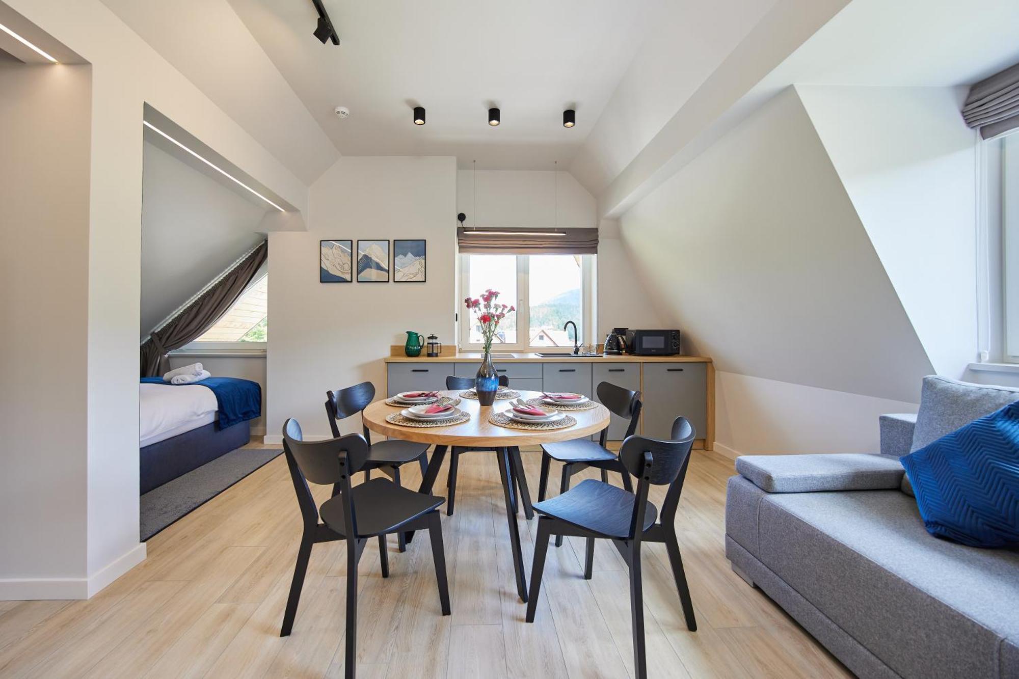 Everest Apartamenty Щирк Экстерьер фото