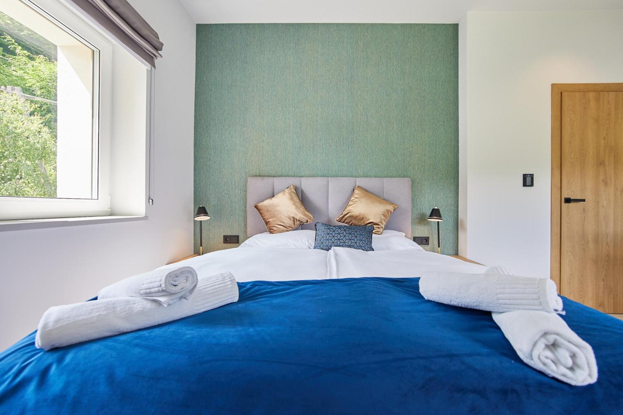 Everest Apartamenty Щирк Экстерьер фото