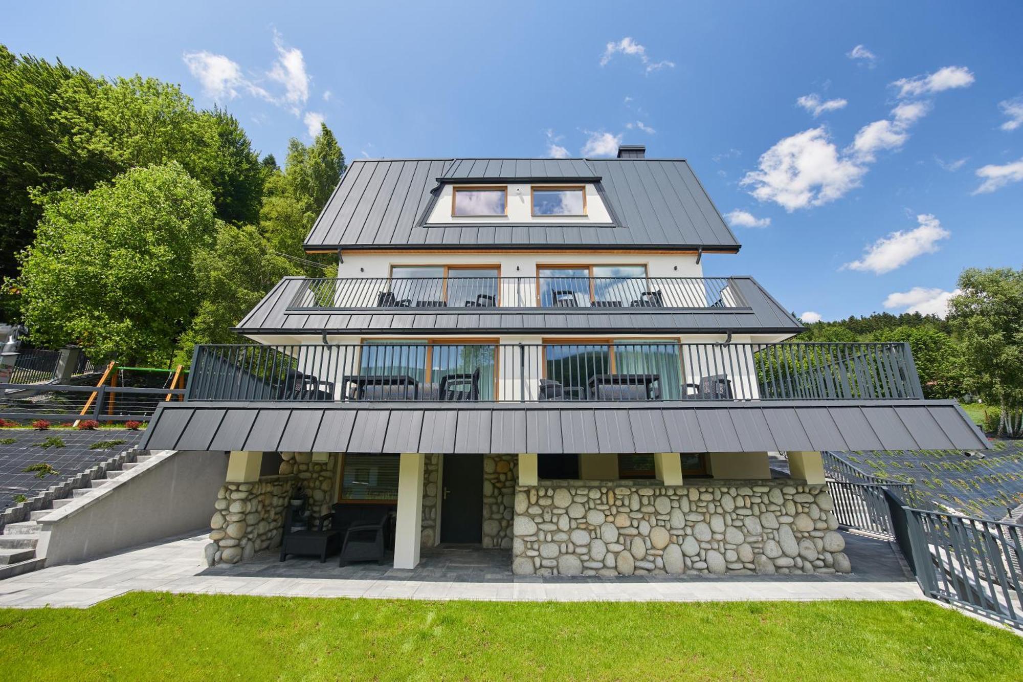 Everest Apartamenty Щирк Экстерьер фото